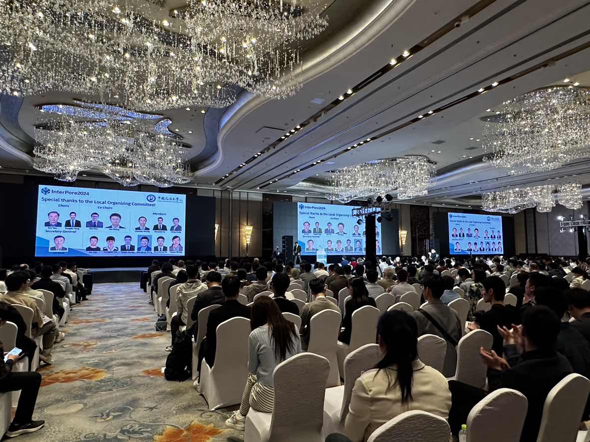 韦德官方网分析展·风采|第十六届国际多孔介质学会年会圆满落幕，韦德官方网分析闪耀国际舞台