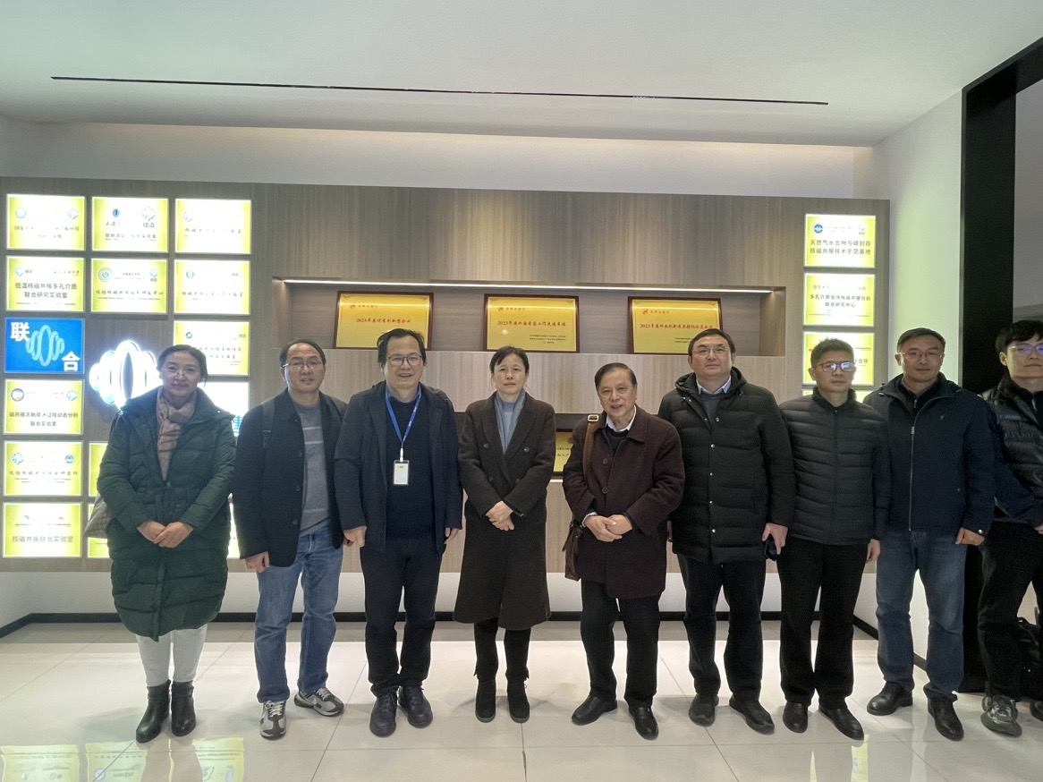 校企合作共建科技创新联合体调研——苏州科技大学韦德官方网行